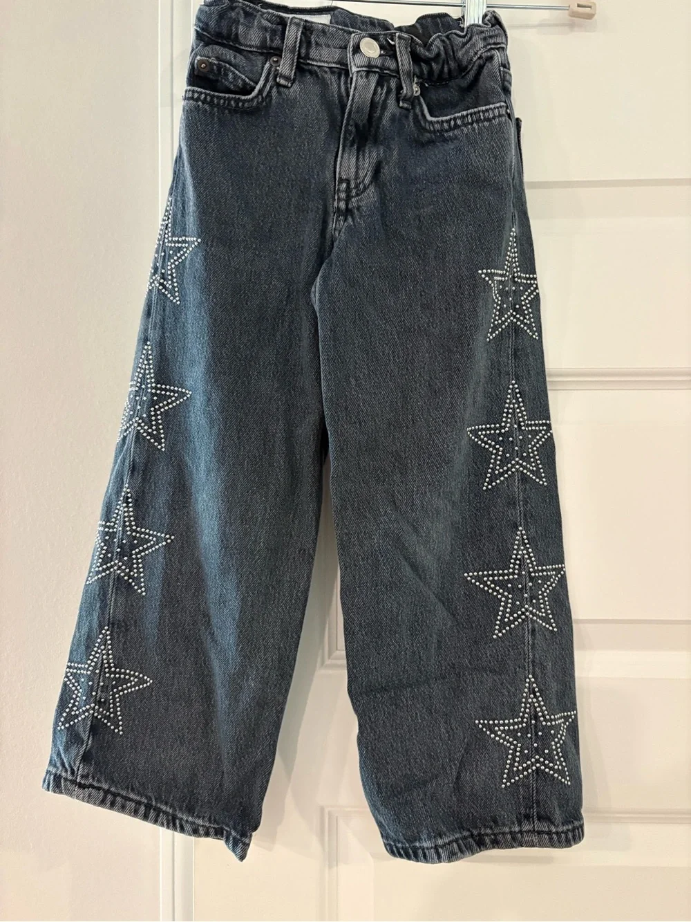 Zara Girls' Gray and Black Pearl & Star Accent Jeans size 6/7